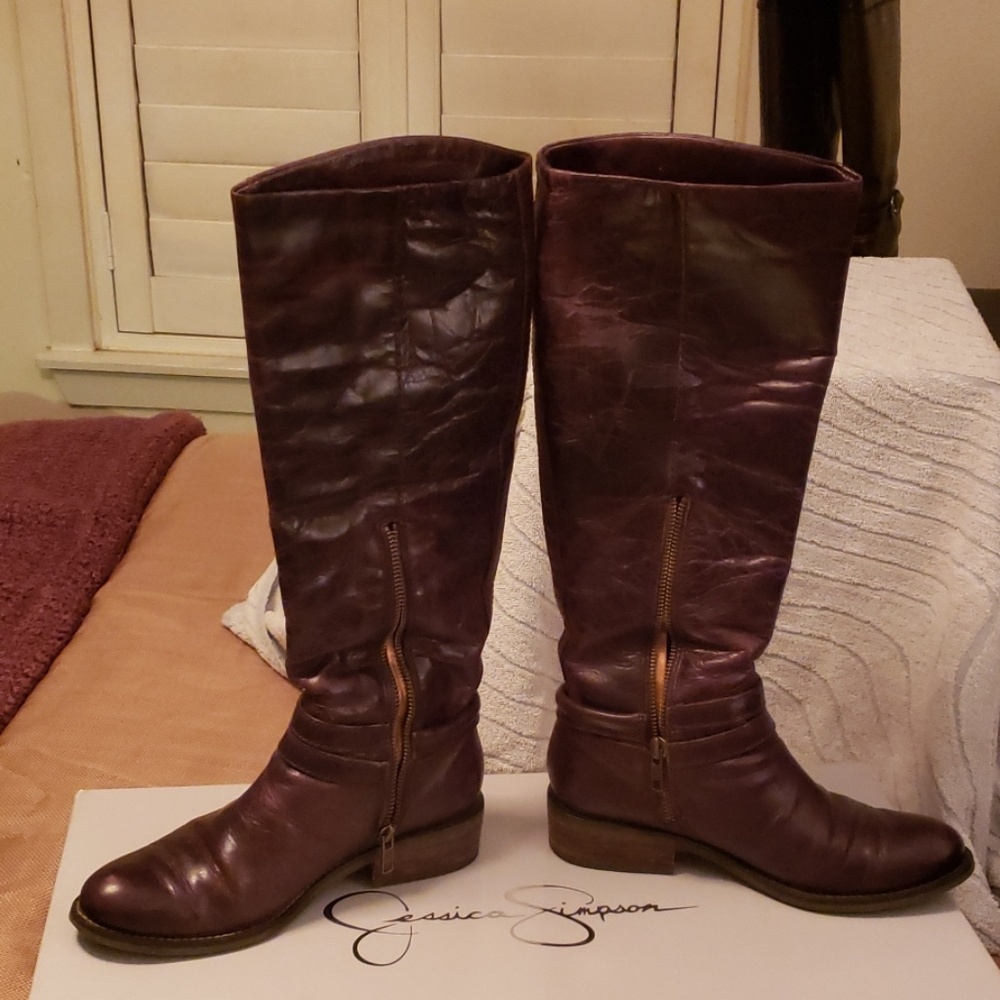Jessica Simpson Rugged Leather Boots - Picture 2 of 3